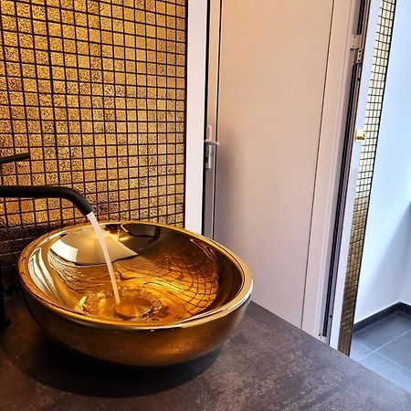 Rentcenter79 Apartman Sankt Peter-Freienstein Kültér fotó